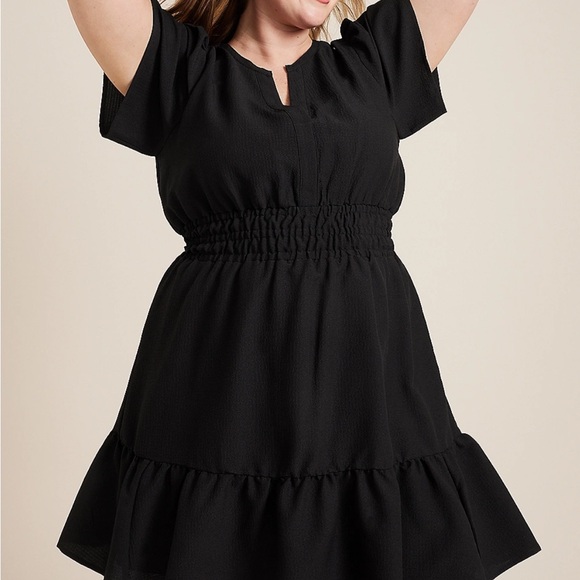 Floral V-Neck Dress - Picture 9 of 9